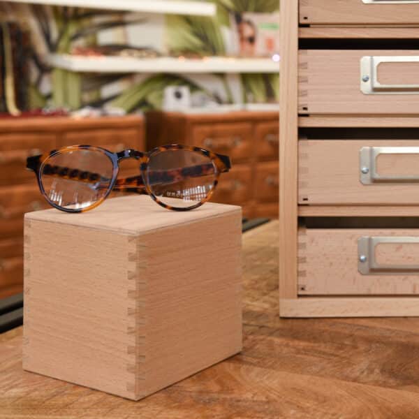 Présentoir à lunettes cube en bois - Boxop Wood 100